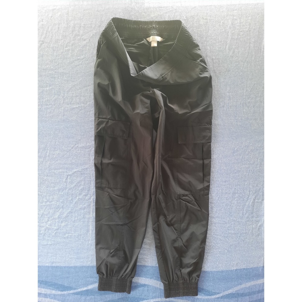 Athleta Chelsea Utility Jogger Pants Black Size 6 Cargo Pockets Lightweight